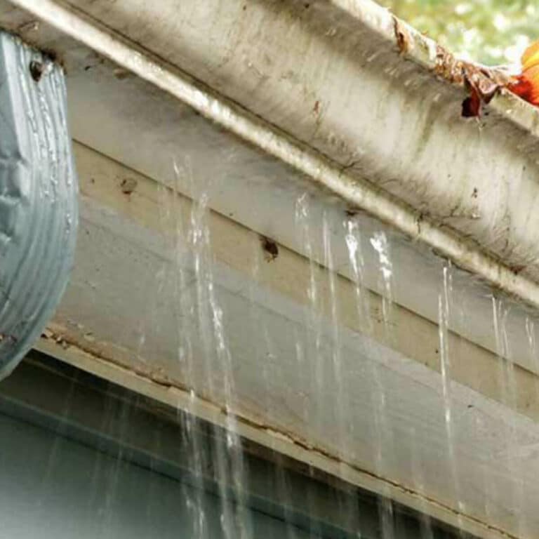Broken gutter needing a gutter cleaning and repair service in asheboro north carolina