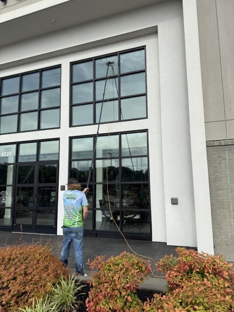 Commercial window Cleaning in Greensboro , NC