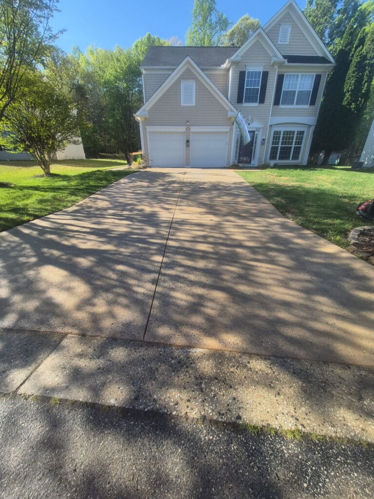Jamestown driveway cleaning